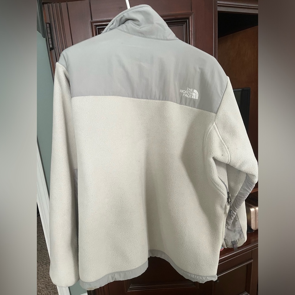 North Face Jacket - Picture 3 of 4